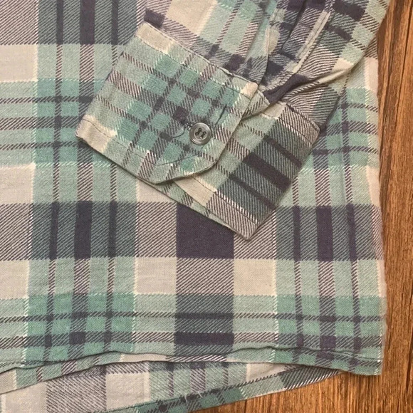 Workwear Button Down Shirt Plaid Size XL Comfort Outfitter New - Picture 7 of 9